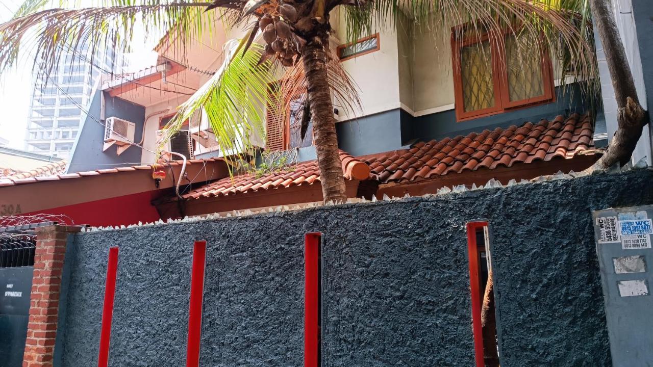 Oyo 91341 D'Phoenix Anggrek Syariah Residence Τζακάρτα Εξωτερικό φωτογραφία